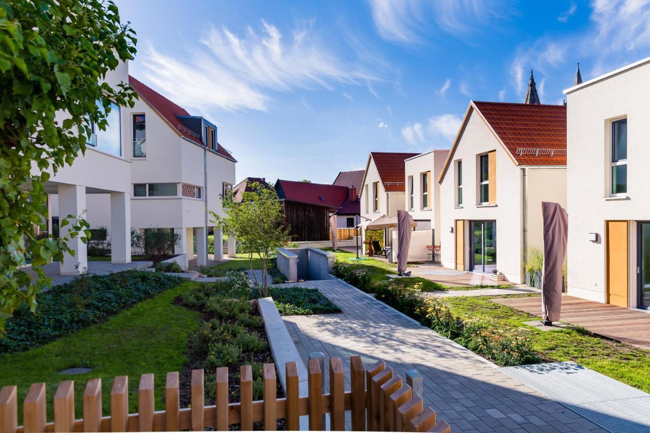 Gaestehaus Brunnenkunst - Exklusiv Wohnen Im Herzen Der Stadt Арнштадт Экстерьер фото
